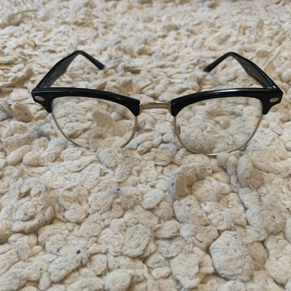 Non-prescription unisex Wayfarer Style Black & Silver Glasses - Picture 5 of 5